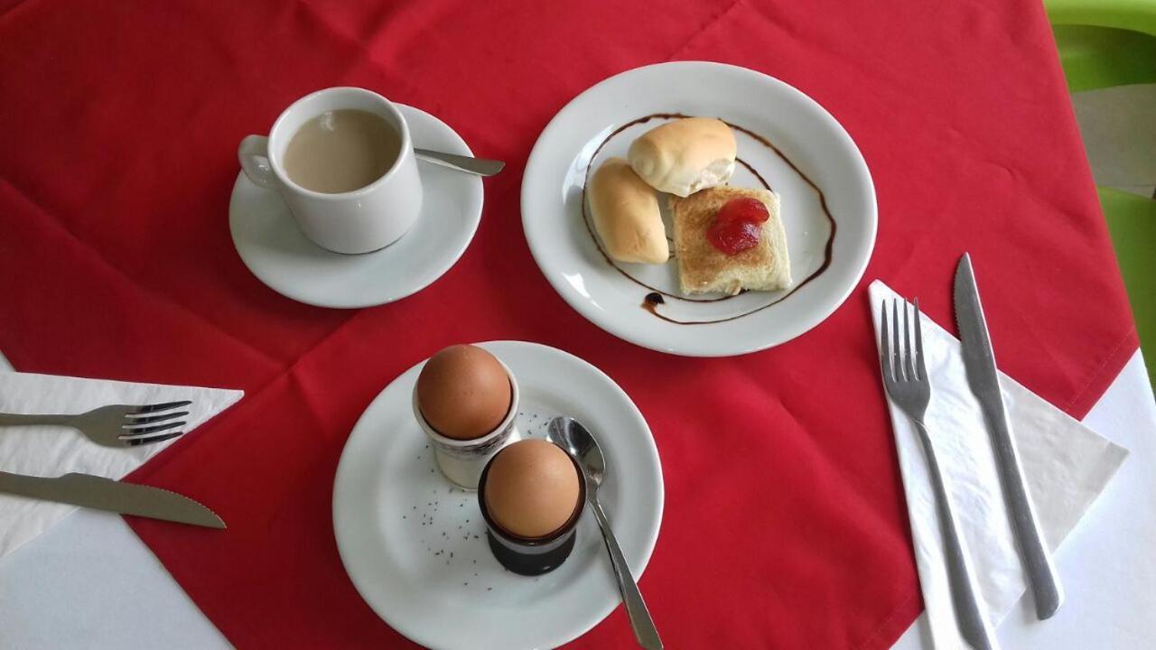 Hotel Pinares Plaza Pereira Dış mekan fotoğraf